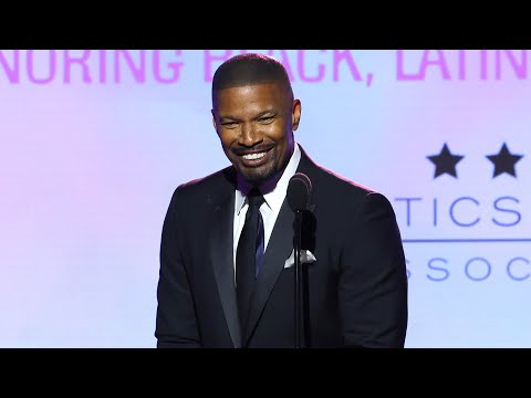 Jamie Foxx Gives Emotional First Speech Since His Medical Emergency