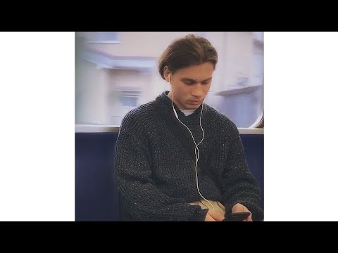 NORUE ⋆ valhalla feat. mikeymcchoppa (prod. taymxru) [lyrics]