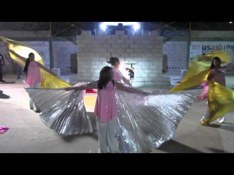 ME PERSIGUE TU AMOR Vástago epicentro  EL TABERNÁCULO DEL AVIVAMIENTO La iglesia de la familia...