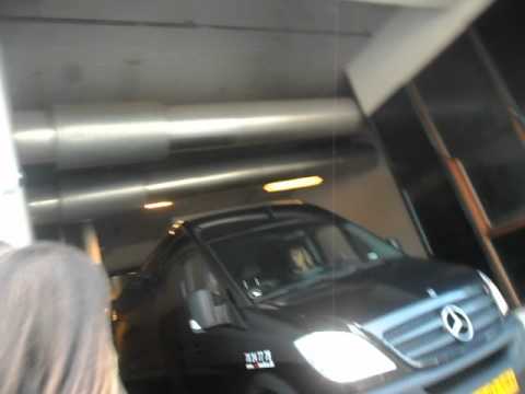 æhæ, flipper lidt ud efter Christoper i-: