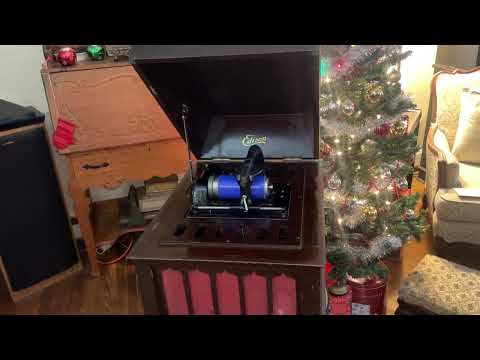 1915 Edison Amberola Phonograph - Joy to the World