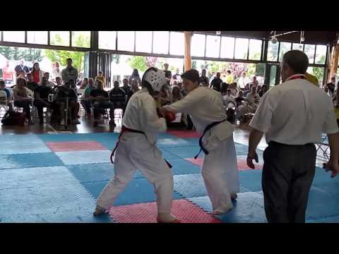 Κατερίνα μανουσιακη kyokushin karate