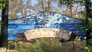 preview picture of video 'Calabash Seafood in Brunswick Islands, NC'