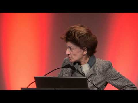 Michèle DELAUNAY aux journées Annuelles de la SFGG