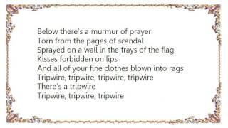Elvis Costello - Tripwire Lyrics