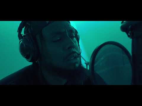 XO Man - WHO [official video] (@xomanmusic)