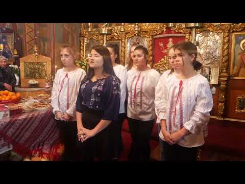 Larg deschidți poarta - Corul de copii al Centrului Sfânta Maria Vălenii de Munte