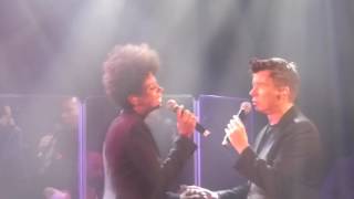 Rick Astley - Hold Me in Your Arms (The Troubadour, Los Angeles CA 8/12/16)