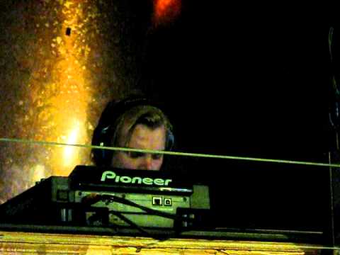 Avicii at GLO 01-14-11 (Tweet It/Walking on a Dream/Knas/Babylon)
