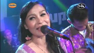 Download lagu SORANG SEDIKIT ( LIA OWH YEAH ) SK GROUP Edisi Kp Kandang Jagakarsa mp3 Download lagu SORANG SEDIKIT ( LIA OWH YEAH ) SK GROUP Edisi Kp Kandang Jagakarsa mp3