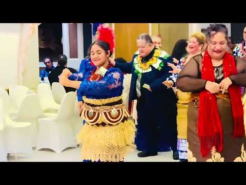 Fatai Holi jr : 13 yrs old dancing to Kemo e Faka’amu by Tu’imala Kaho…Punake Seini Kaufusi.