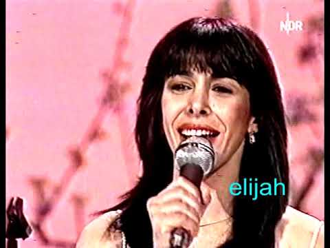 MILK AND HOVEY. WITH GALI ATARI. HALLELUJAH (LEIDER SCHLECHTER BILD QUALITAET).