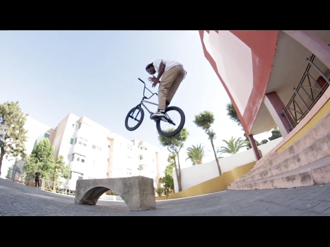 Flybikes - Courage Adams "Canarias Cruising"