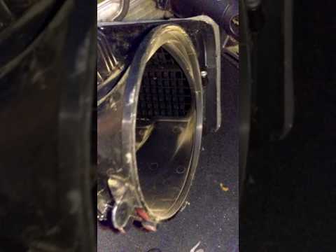 Front blower 2012 Mazda 5