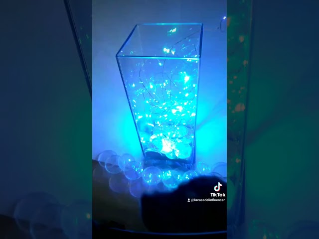 Vídeo relacionado con Jsdoin Cadena de Luces con Pilas, 20 LEDs 2M Alambre de Cobre Guirnaldas Luces Micro,Interior, Exterior, Boda, Fiesta de Navidad (Blanco cálido, 6 Piezas)