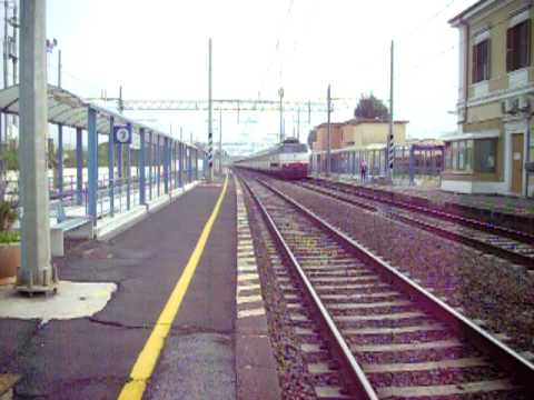 il saluto della E444R 096