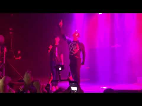 OBLADAET x Yanix – Когда гаснет свет // Aurora Hall // 11.11.2017.