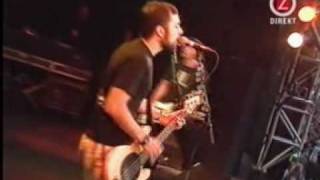 Millencolin - Fingers Crossed and Bullion (Hultsfred 2002)