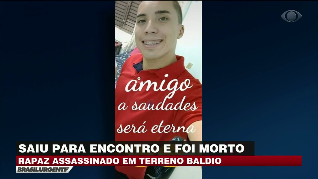 Rapaz é encontrado morto em terreno baldio