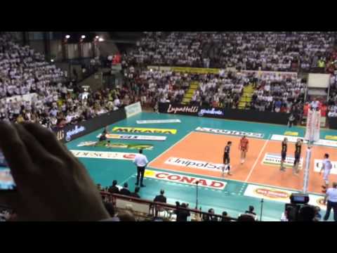 Ultimo punto di Gara 4 Sir Safety Perugia - Lube