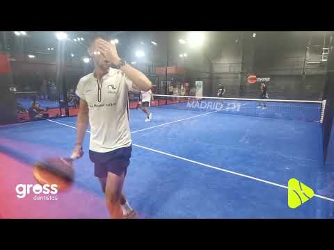 Premier Padel Madrid. Simone Cremona y Mario Cassetta contra Bram Meijer y Juani Mieres