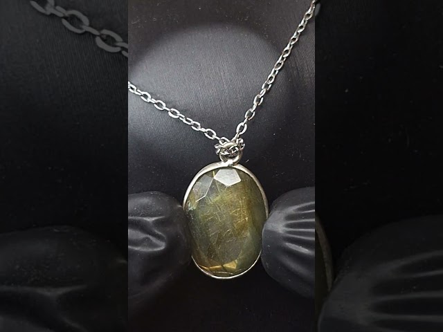 اكسسوار تعليقة حجر طاؤوس مع توهج جميل طبيعي مع الس...