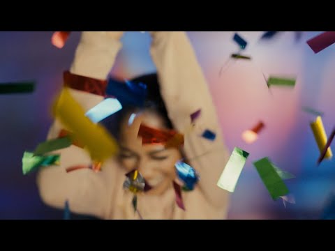 Ai Milly - Hip Hip Hooray (Official Music Video)