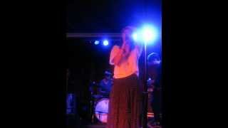 Dia Frampton - Billy The Kid Performance