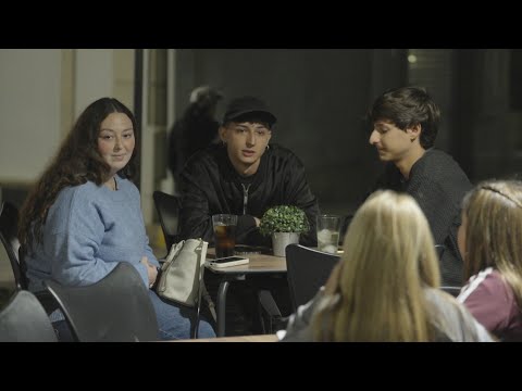 'INTERNET ES PELIGROSO, TE PUEDEN ENGAÑAR Y HACER DAÑO'- Cámara oculta peligro plataformas de juegos