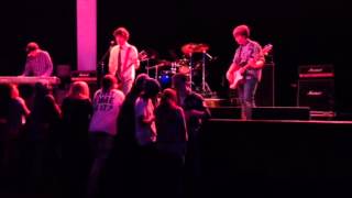 Vela - Starin at the Sun