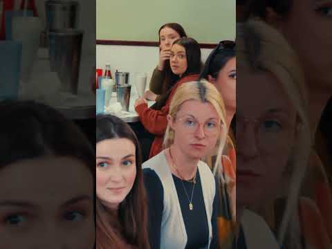 gordon busts down his door & he’s worried about “cursing”?! 😂 #secretservice