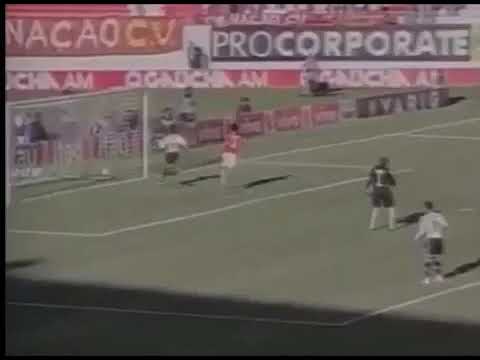 Nilmar Honorato (Internacional) - 14/08/2004 - Internacional 4x0 Figueirense - 2 gols