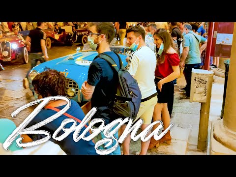 THE BEST CAR NIGHT IN BOLOGNA. Part2 Italy - 4k Walking Tour around the City - Travel Guide #Italy