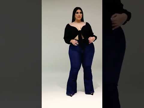 Glamorous 💋💖 models lifestyle curvy woman 👩 in sexy top on Denim| plus size women beauty fashion.
