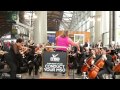 Commuters conduct the Melbourne Symphony Orchestra (MSO)