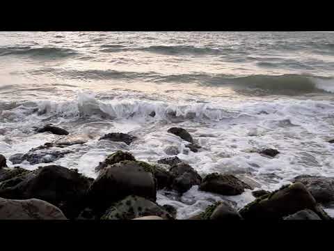 Sagara neelima anubuthikalude manohara nimishagal pakarunnu