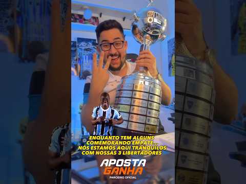 Eles sonham em ser tri da liberta… nós já somos! #gremio #libertadores #futebol #grenal #inter