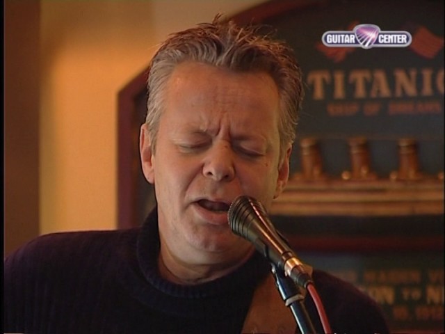 Tommy Emmanuel live at Guitar Center (Wierden, The Netherlands) Part 1