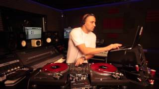 R-Wan live video mix 2