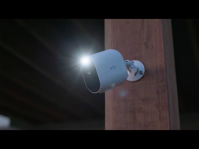 Video Teaser für Arlo Essential Spotlight | Unkomplizierte Sicherheit