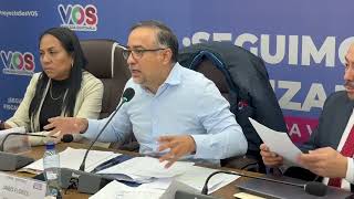 Gobernador de Sololá, habla pero no convence en el Congreso de la República