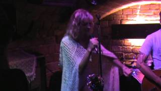 FRANCE DE GRIESSEN - Mystery Of Love [MARIANNE FAITHFULL] (23-11-2011, Live au Klub, Paris, France)