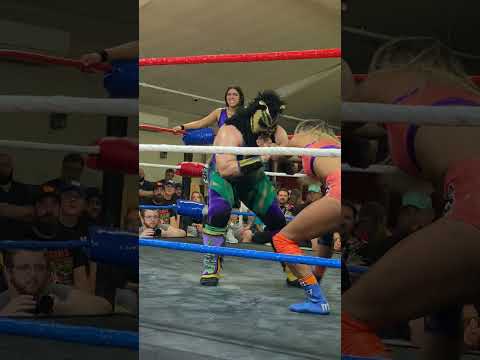 The real catch Ashley Vox tries to rip the meat out of Jay Lyons mouth limitless wrestling
