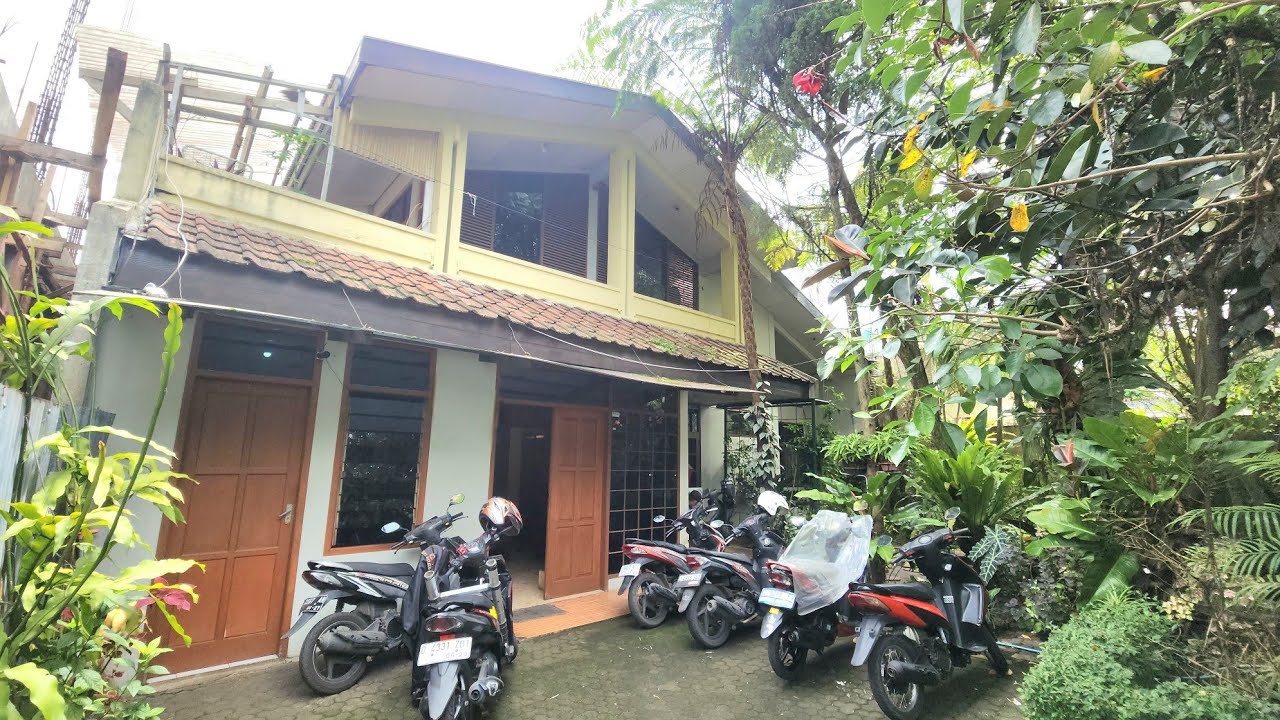 RUMAH DI SETRASARI, SUTAMI - BANDUNG UTARA