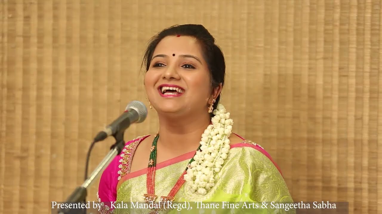Isai Peroli Smt. Mahathi performs for Kala Mandal-Thane