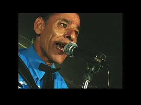 Santiago Jimenez Jr. - Desvelado (En Vivo)