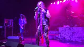 Steel Panther - Stocking Song