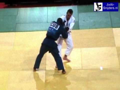 Judo 2009 Paris: Piker (CUB) - Mages (SUI) [-60kg].