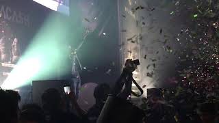 Marracash canta Nulla Accade (Gran finale) | Timberland #Flyroam Milano