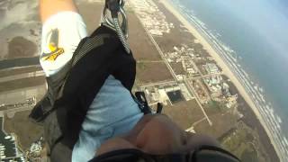 preview picture of video 'Port Aransas Skydive NRow'